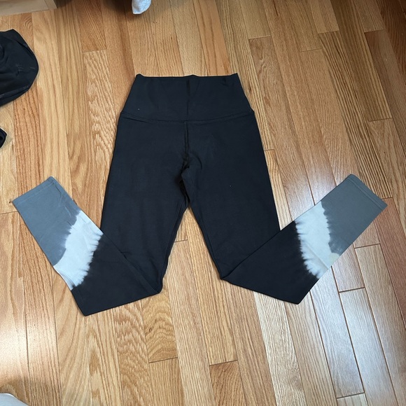 Aerie Chill. Play. Move leggings - Picture 1 of 3